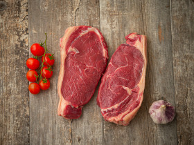 Striploin steika šķēle 250 - 400 g