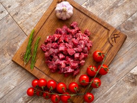 Liellopa gulašs 0.5 kg