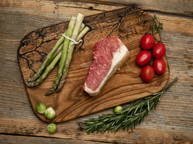 Striploin steiks 