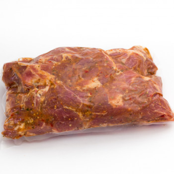 Fresh beef, pork, BBQ meat, sausages, smoked meat, pâté and fresh beef treats for your dog