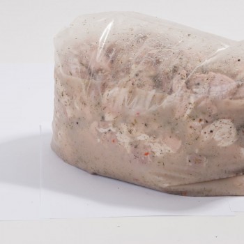 Svaiga liellopa gaļa, cūkgaļa, grilprodukti, desas, desiņas, cīsiņi, sardeles, žāvējumi, pastētes un svaigi liellopa gardumi jūsu sunim