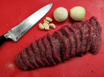 Chuck Tender sautējums: Sergeja Gjača recepte