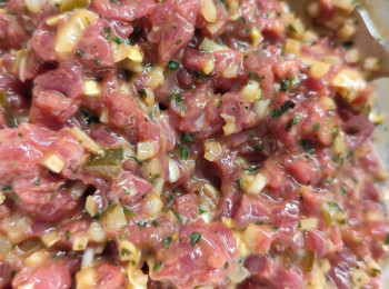 Top Sirloin filejas tartars: Sergeja Gjača recepte
