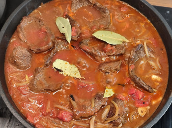 Chuck Tender sautējums: Sergeja Gjača recepte