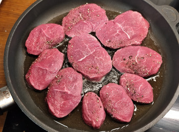 Chuck Tender sautējums: Sergeja Gjača recepte