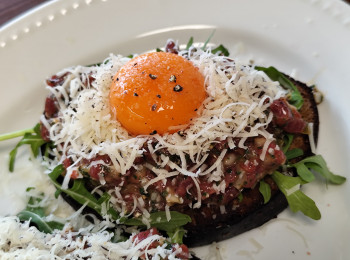 Top Sirloin filejas tartars: Sergeja Gjača recepte